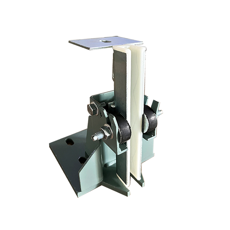 FKD-1460 Скользящая направляющая колодка лифта B22 (4 отверстия)