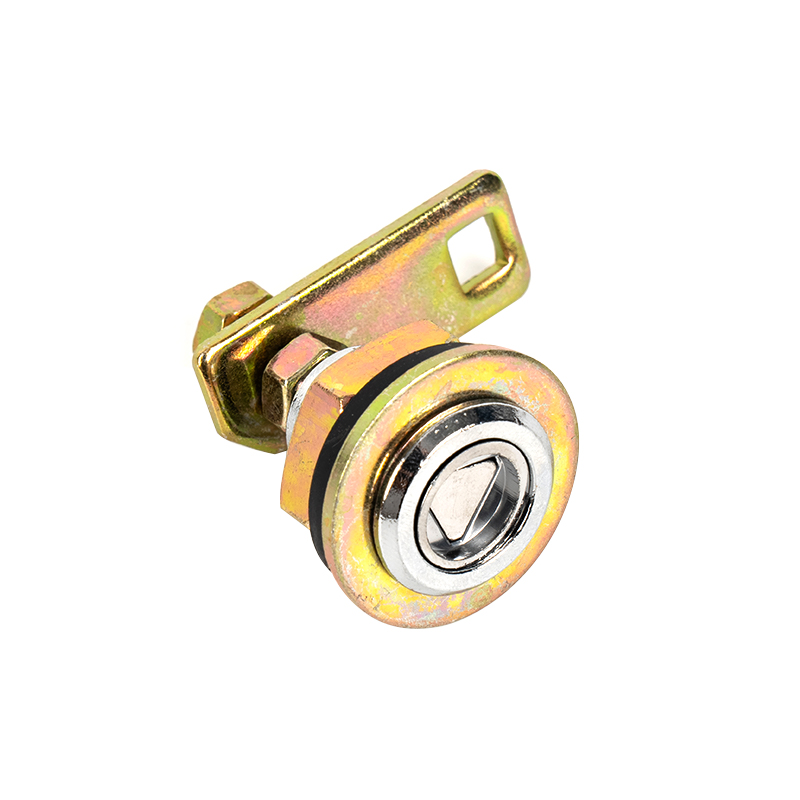 Треугольный замок лифта