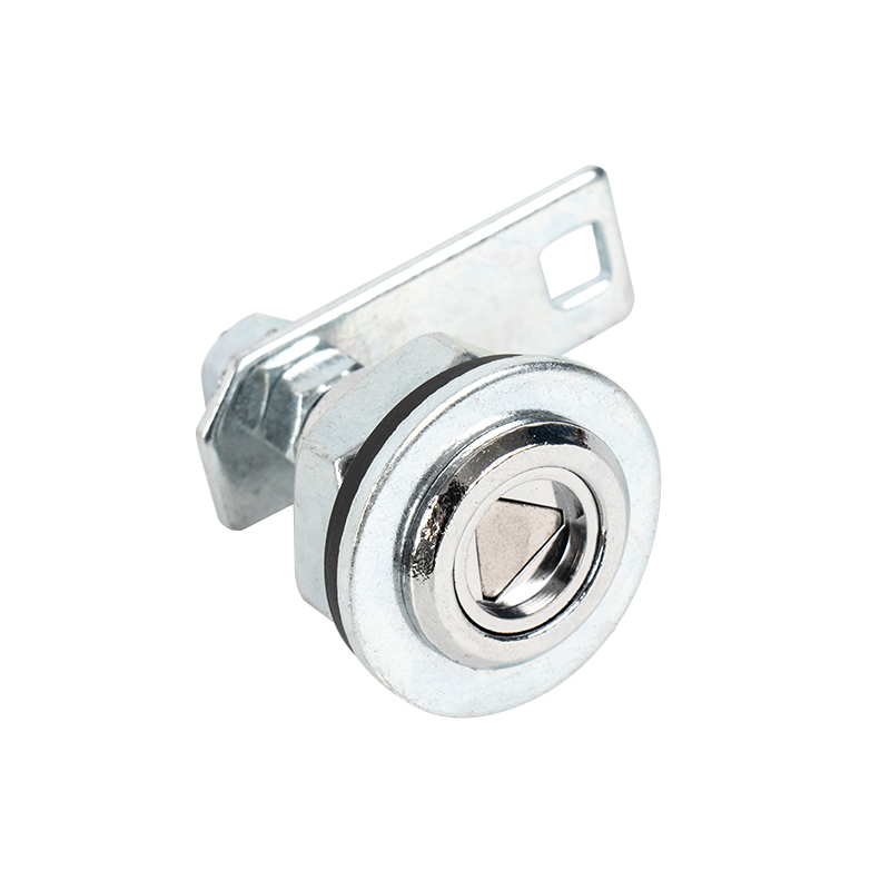 Треугольный замок лифта