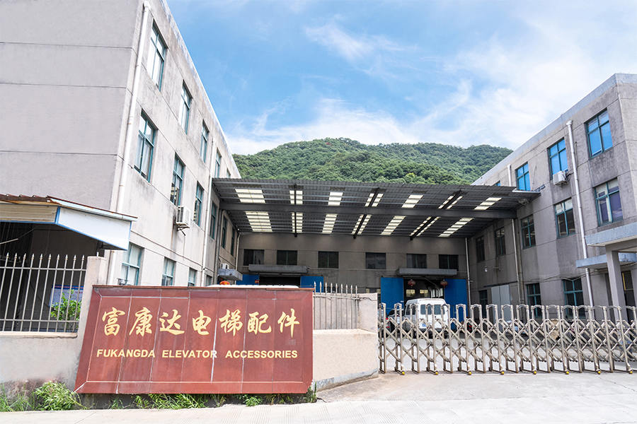 Завод снаружи